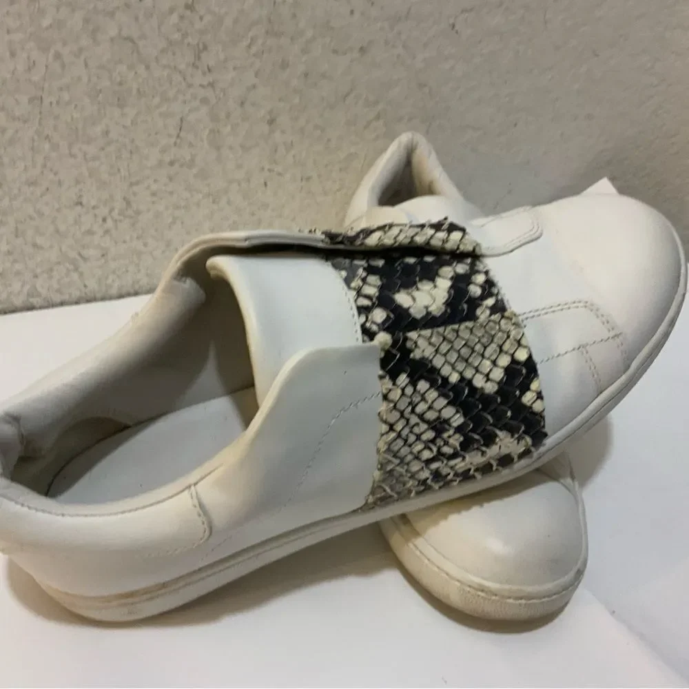 Vince Vista slip on size 6.5/ 36.5 sneaker